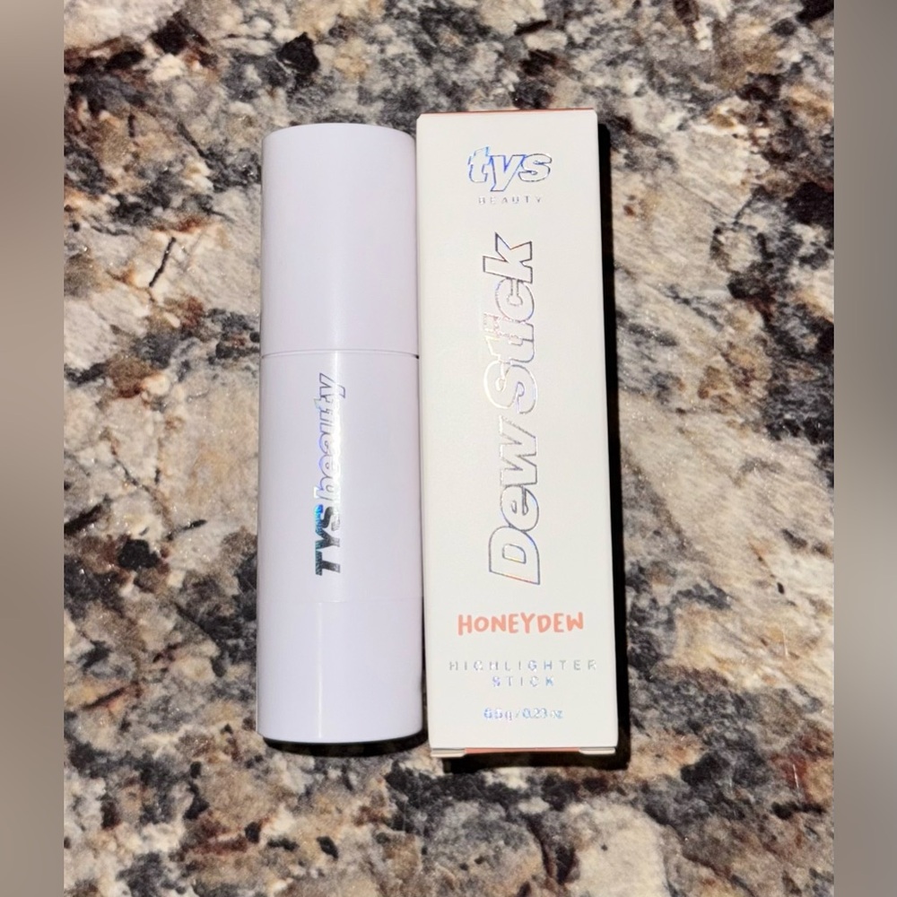 NIB 𝚃𝚈𝚂 𝐷𝑒𝑤 𝑆𝑡𝑖𝑐𝑘 𝐻𝑖𝑔ℎ𝑙𝑖𝑔ℎ𝑡𝑒𝑟 𝑆𝑡𝑖𝑐𝑘 in 𝙷𝚘𝚗𝚎𝚢𝚍𝚎𝚠 - Picture 5 of 12